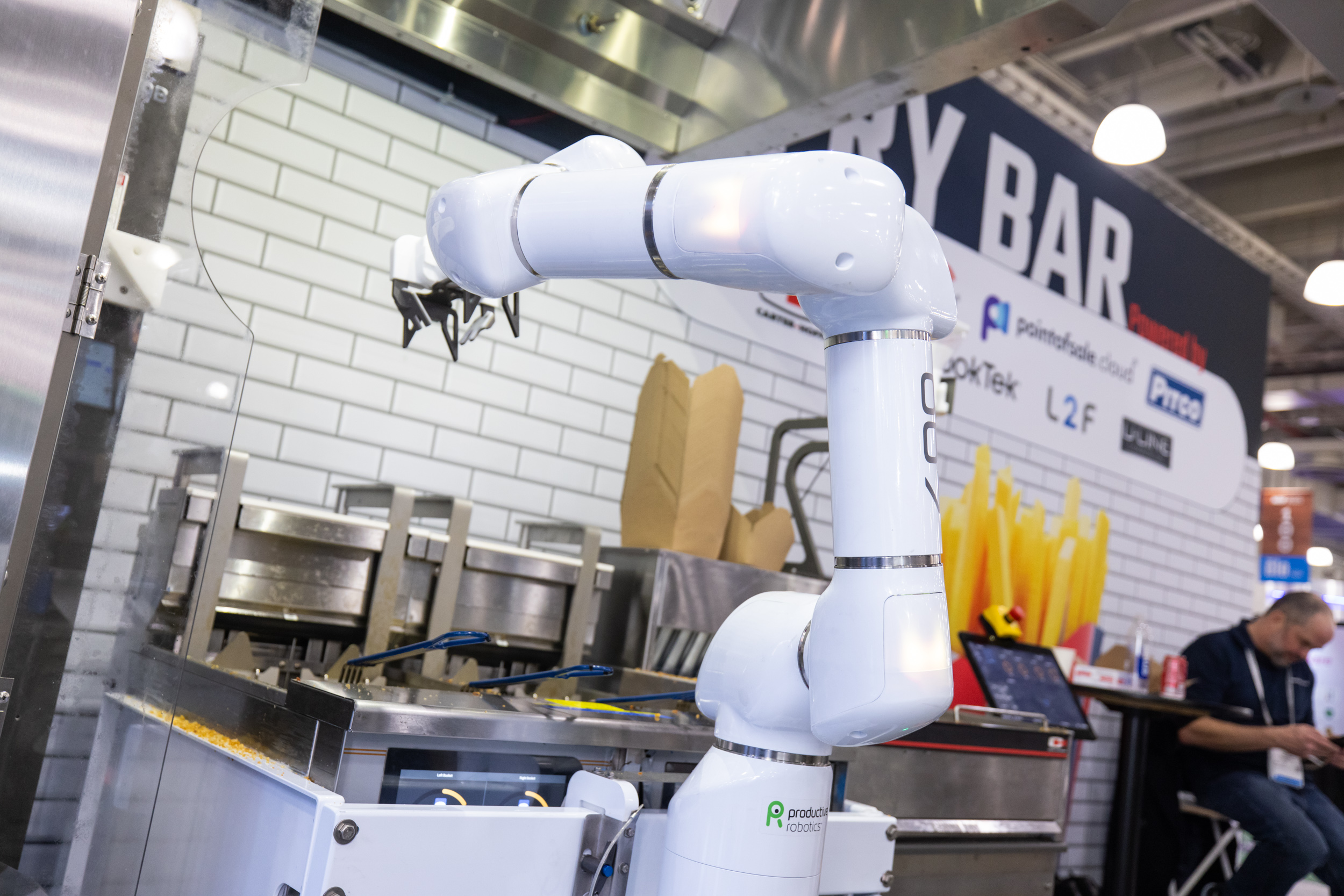 INTELIGÊNCIA ARTIFICIAL TRANSFORMANDO A EXPERIÊNCIA DO CONSUMIDOR